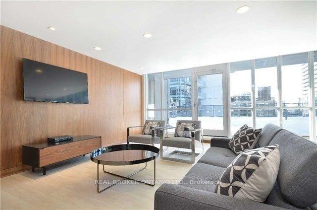 1002 - 295 Adelaide St W, Condo with 1 bedrooms, 1 bathrooms and 0 parking in Toronto ON | Image 14