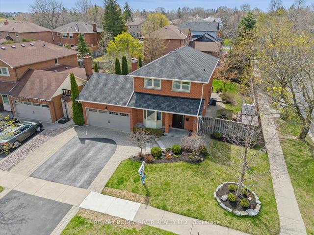 19 Canadian Oaks Dr, House detached with 3 bedrooms, 3 bathrooms and 1 parking in Whitby ON | Image 23