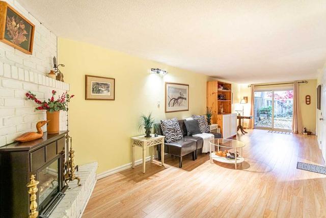 2 - 1564 Kerns Rd, Townhouse with 3 bedrooms, 4 bathrooms and 3 parking in Burlington ON | Image 18