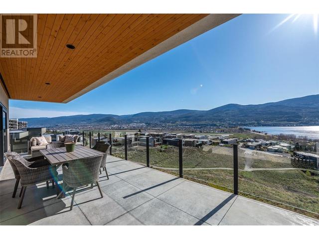 132 Skaha Hills Drive, House detached with 3 bedrooms, 2 bathrooms and 2 parking in Penticton 1 BC | Image 24