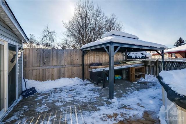 4 Montebello Lane, Home with 3 bedrooms, 2 bathrooms and 4 parking in Ottawa ON | Image 21