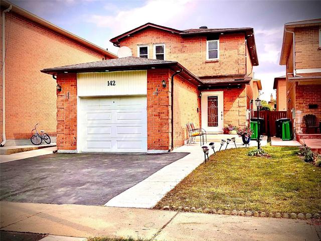 142 Muirland Cres, House detached with 3 bedrooms, 3 bathrooms and 5 parking in Brampton ON | Image 1