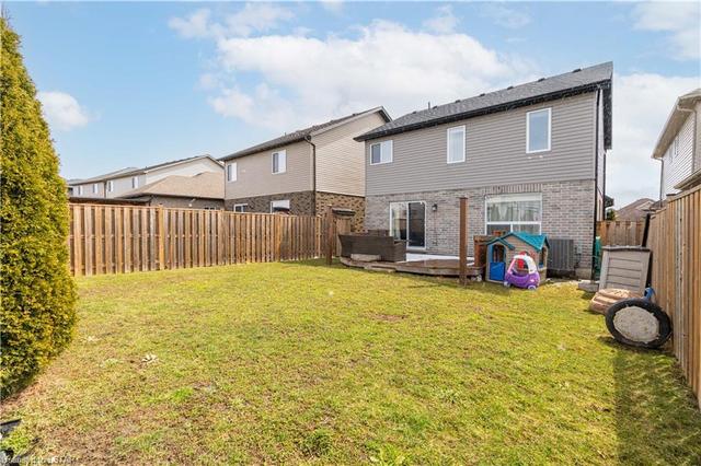 1108 North Wenige Drive, House detached with 3 bedrooms, 2 bathrooms and 6 parking in London ON | Image 46
