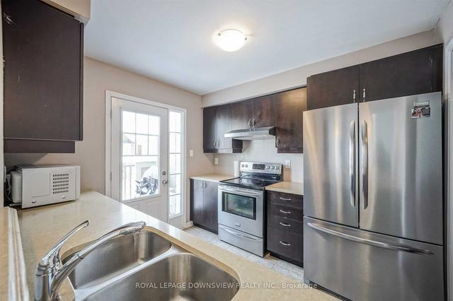 437 Dalhousie Gate, House attached with 2 bedrooms, 2 bathrooms and 3 parking in Milton ON | Image 5