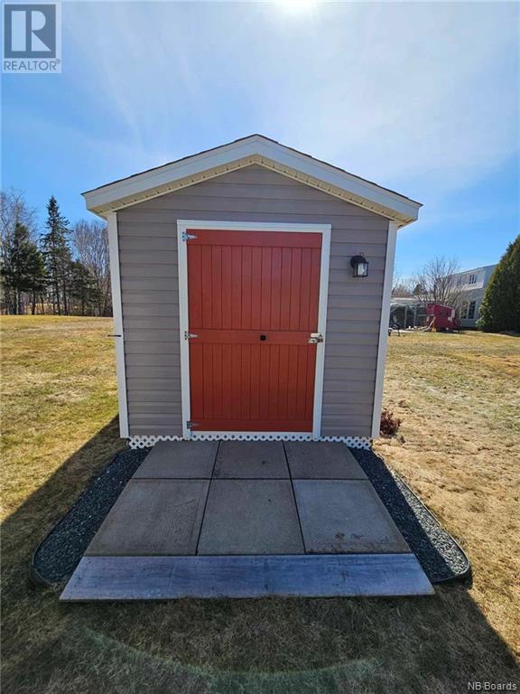 1098 Nicholas Denys, House detached with 5 bedrooms, 1 bathrooms and null parking in Bathurst NB | Image 6