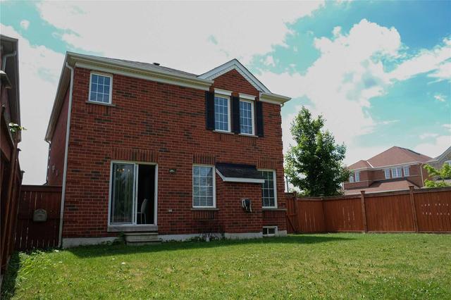 12 Atherton Ave, House detached with 3 bedrooms, 3 bathrooms and 2 parking in Ajax ON | Image 2