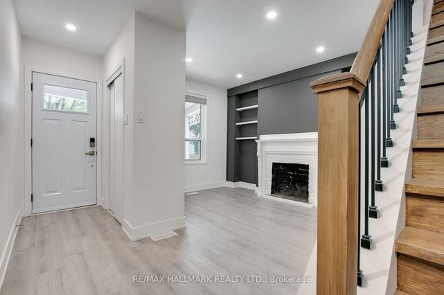4 Richard Ave, House semidetached with 3 bedrooms, 1 bathrooms and 0 parking in Toronto ON | Image 1