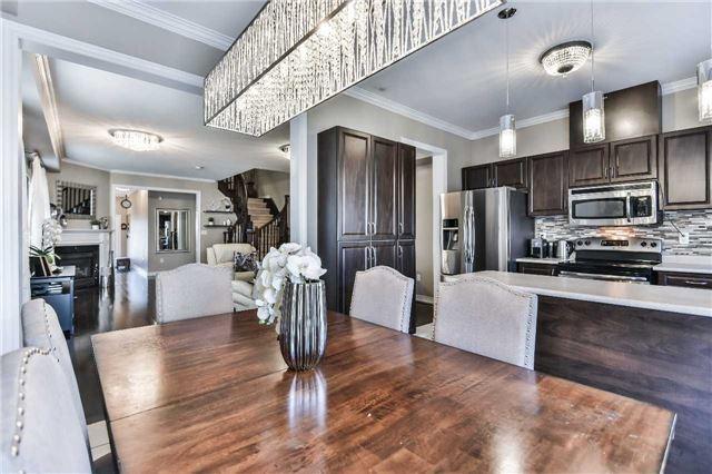 Upper - 23 Israel Zilber Dr, House detached with 4 bedrooms, 4 bathrooms and 2 parking in Vaughan ON | Image 3