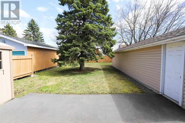 514 Parliament St, House detached with 2 bedrooms, 2 bathrooms and null parking in Sault Ste. Marie ON | Image 31