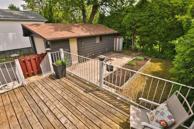 363 East 34th St, House detached with 2 bedrooms, 2 bathrooms and 4 parking in Hamilton ON | Image 20