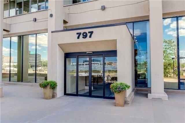 Uph 203 - 797 Don Mills Rd, Condo with 1 bedrooms, 2 bathrooms and 1 parking in Toronto ON | Image 2