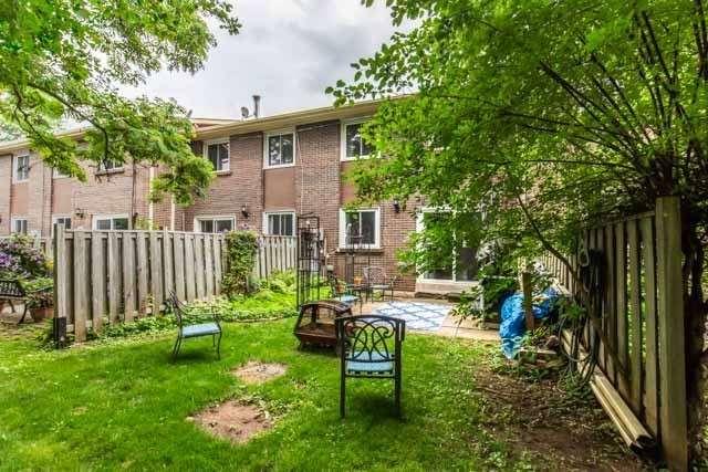11 - 1456 Sixth Line, Townhouse with 3 bedrooms, 2 bathrooms and 1 parking in Oakville ON | Image 33