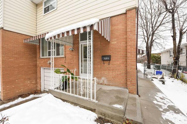 7163 Darcel Ave, House semidetached with 4 bedrooms, 3 bathrooms and 4 parking in Mississauga ON | Image 13