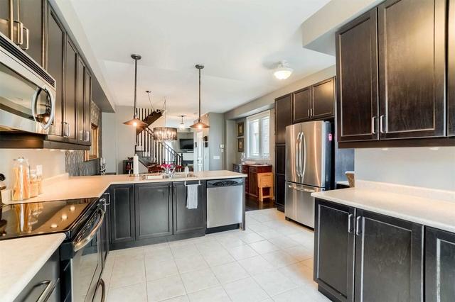 12 - 6625 Falconer Dr, Townhouse with 2 bedrooms, 3 bathrooms and 2 parking in Mississauga ON | Image 11