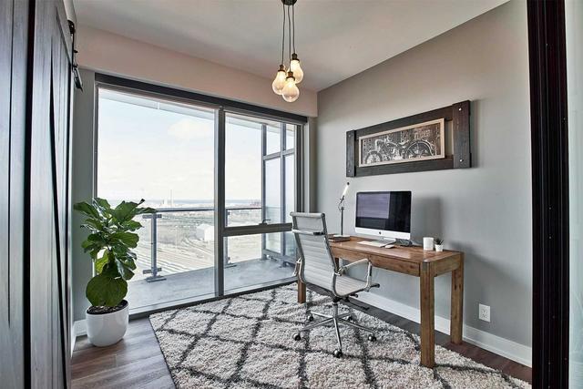 2305 - 390 Cherry St, Condo with 2 bedrooms, 2 bathrooms and 1 parking in Toronto ON | Image 4