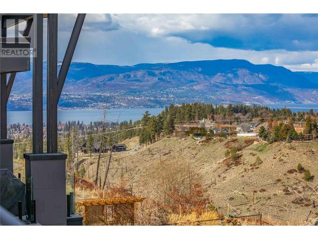 1648 Fawn Run Drive, House detached with 4 bedrooms, 4 bathrooms and 8 parking in Kelowna BC | Image 33