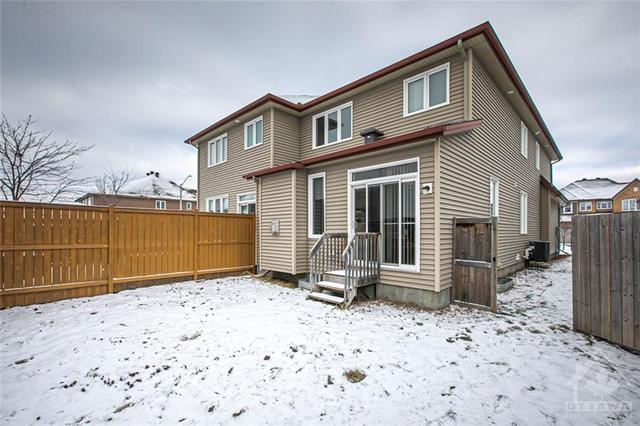 639 Willowmere Way, Home with 4 bedrooms, 3 bathrooms and 2 parking in Ottawa ON | Image 28