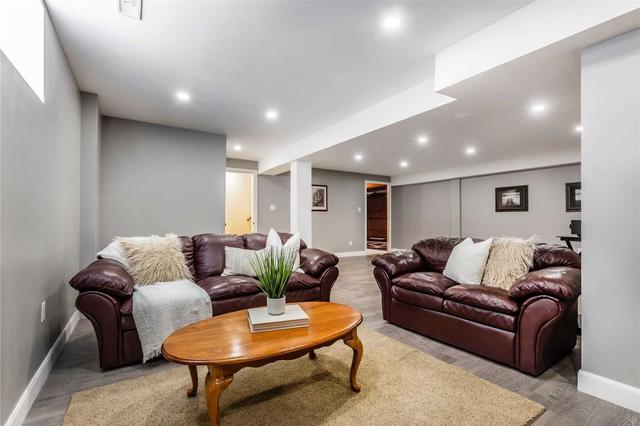 90 Forbes Cres, House detached with 3 bedrooms, 3 bathrooms and 6 parking in North Perth ON | Image 15