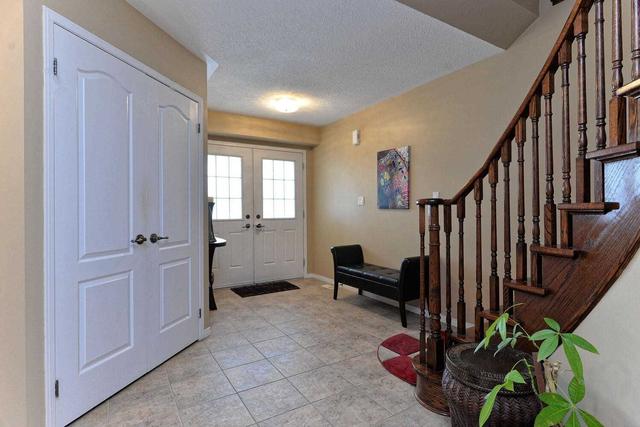 515 Falconridge Dr, House detached with 3 bedrooms, 4 bathrooms and 5.5 parking in Oshawa ON | Image 34