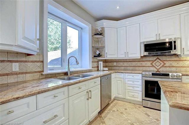 1355 Haig Blvd, House detached with 4 bedrooms, 5 bathrooms and 8 parking in Mississauga ON | Image 10