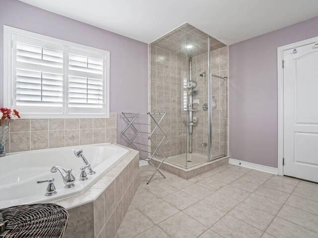 28 Midsummer Dr, House detached with 4 bedrooms, 7 bathrooms and 7 parking in Brampton ON | Image 8