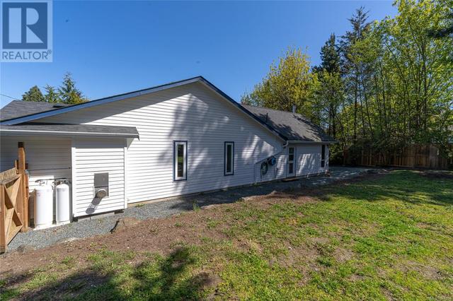 6827 Burr Dr, House detached with 3 bedrooms, 2 bathrooms and 4 parking in Sooke BC | Image 32