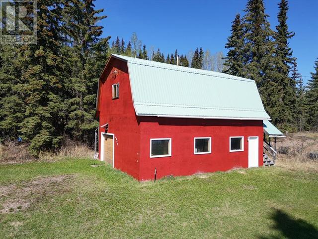 6597 Proctor Bay Frontage Road, House detached with 4 bedrooms, 2 bathrooms and null parking in Bulkley Nechako D BC | Image 30