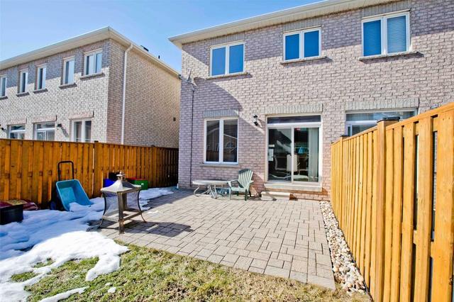 5581 Fudge Terr, House semidetached with 4 bedrooms, 4 bathrooms and 3 parking in Mississauga ON | Image 25