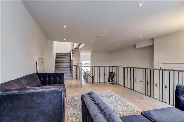 78 Twenty Ninth St, House detached with 4 bedrooms, 4 bathrooms and 2 parking in Toronto ON | Image 5