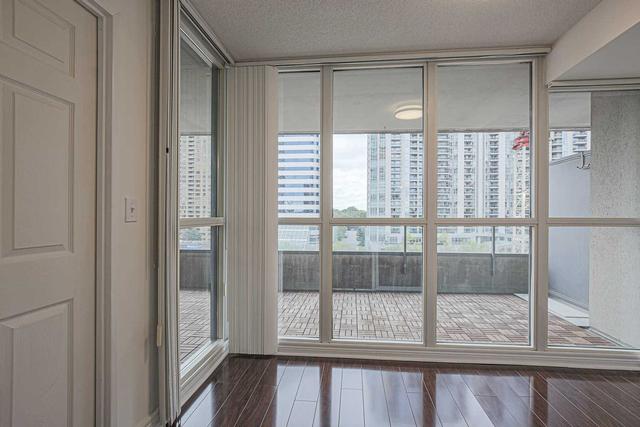 811 - 23 Hollywood Ave, Condo with 1 bedrooms, 1 bathrooms and 1 parking in Toronto ON | Image 22