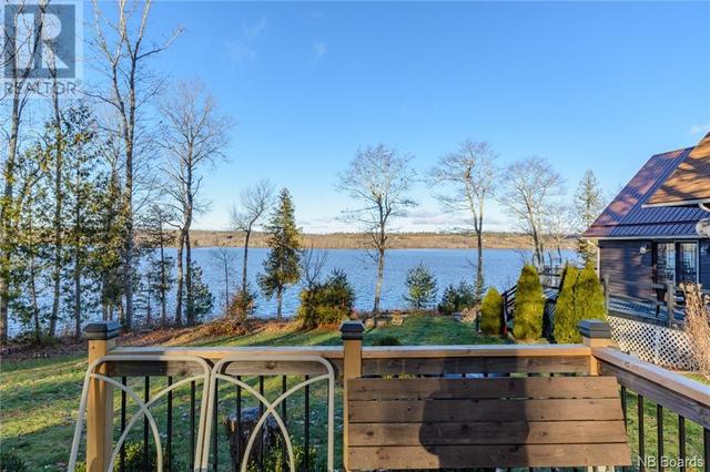 2162 Waterside Drive, House detached with 3 bedrooms, 1 bathrooms and null parking in Cambridge Narrows NB | Image 28