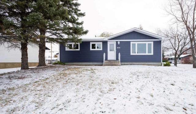 8501 100 Street, House detached with 2 bedrooms, 1 bathrooms and 10 parking in Grande Prairie AB | Image 1