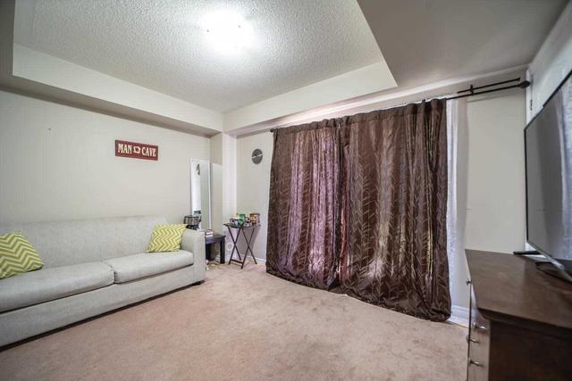 30 - 19 Cailiff St, Townhouse with 3 bedrooms, 3 bathrooms and 2 parking in Brampton ON | Image 30