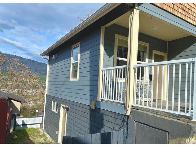 1415 Green Avenue, House detached with 2 bedrooms, 1 bathrooms and 2 parking in Trail BC | Image 26
