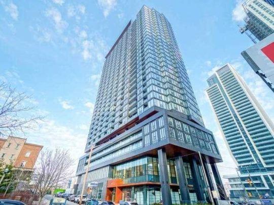2503 - 19 Western Battery Rd, Condo with 1 bedrooms, 2 bathrooms and 1 parking in Toronto ON | Image 1