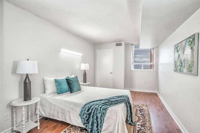 1509 - 2466 Eglinton Ave E, Condo with 2 bedrooms, 2 bathrooms and 1 parking in Toronto ON | Image 14