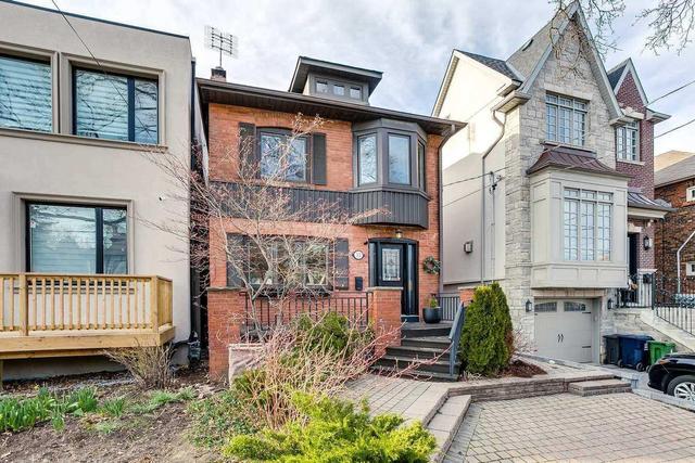 12 Deloraine Ave, House detached with 3 bedrooms, 3 bathrooms and 2 parking in Toronto ON | Image 2
