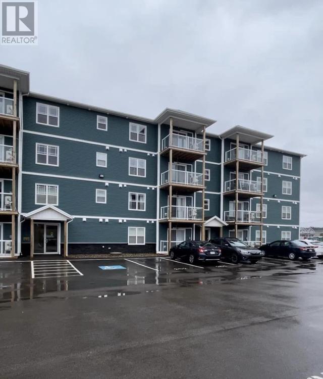 201 - 18 Gilbert Drive, Condo with 1 bedrooms, 1 bathrooms and null parking in Charlottetown PE | Image 1