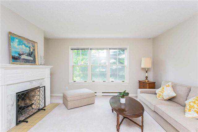7 Scotch Elmway, Townhouse with 3 bedrooms, 3 bathrooms and 2 parking in Toronto ON | Image 5