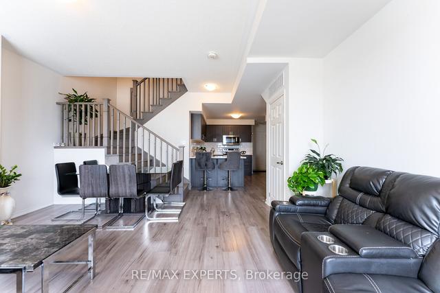 1 - 620 Rexdale Blvd, Townhouse with 3 bedrooms, 3 bathrooms and 1 parking in Toronto ON | Image 35