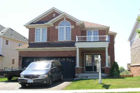 1321 Tall Pine Ave, House detached with 4 bedrooms, 3 bathrooms and 4 parking in Oshawa ON | Image 1