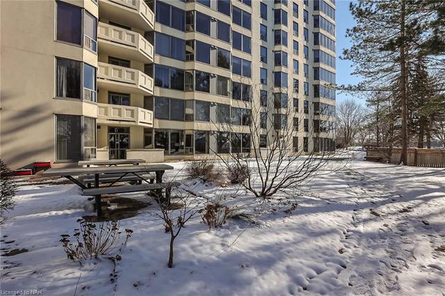 106 - 81 Scott Street, House attached with 1 bedrooms, 1 bathrooms and 36 parking in St. Catharines ON | Image 11