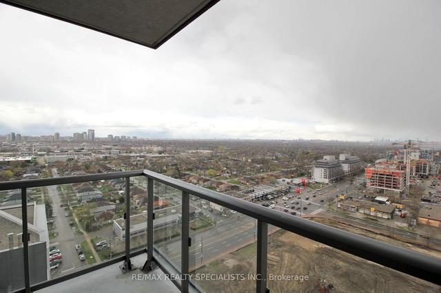 1803 - 17 Zorra St, Condo with 1 bedrooms, 1 bathrooms and 1 parking in Toronto ON | Image 11
