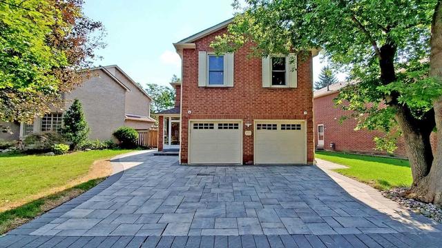 77 Buchanan Dr, House detached with 4 bedrooms, 4 bathrooms and 4 parking in Markham ON | Image 1