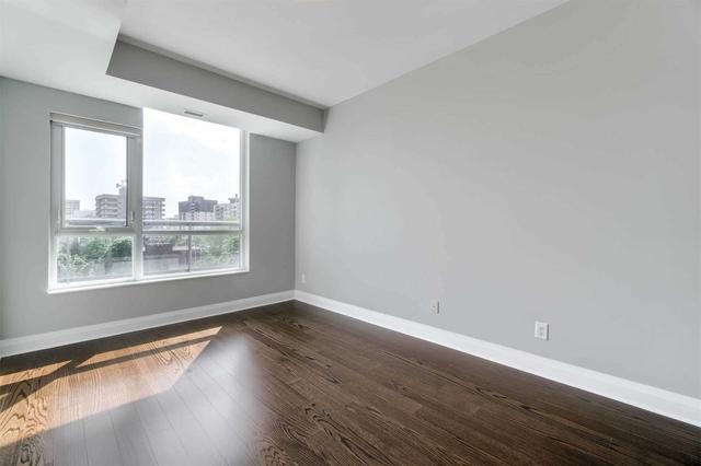614 - 1 Hurontario St, Condo with 2 bedrooms, 3 bathrooms and 1 parking in Mississauga ON | Image 17