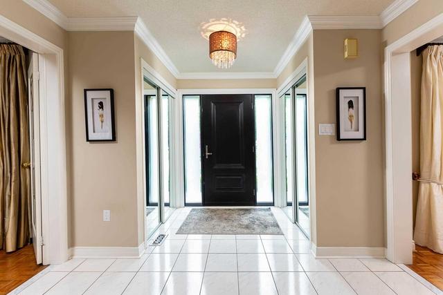 1552 Lewes Way, House detached with 4 bedrooms, 3 bathrooms and 2 parking in Mississauga ON | Image 2