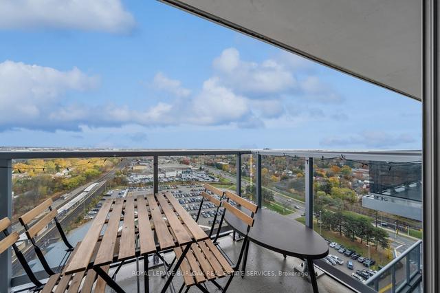 1602 - 2093 Fairview St, Condo with 2 bedrooms, 2 bathrooms and 1 parking in Burlington ON | Image 10