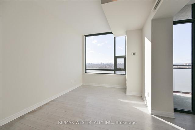 618 - 2522 Keele St, Condo with 1 bedrooms, 1 bathrooms and 1 parking in Toronto ON | Image 2