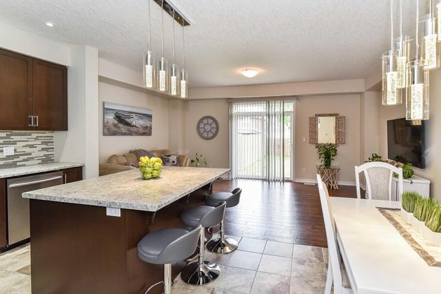 134 Law Dr, House attached with 3 bedrooms, 3 bathrooms and 1 parking in Guelph ON | Image 3