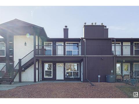 17227 92 Av Nw, House attached with 2 bedrooms, 1 bathrooms and 1 parking in Edmonton AB | Card Image